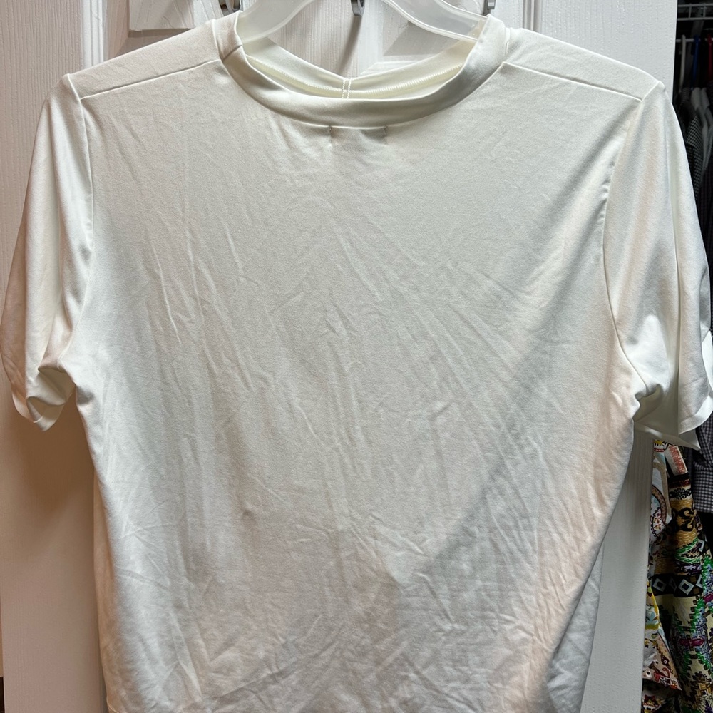 Cropped top - Picture 3 of 3